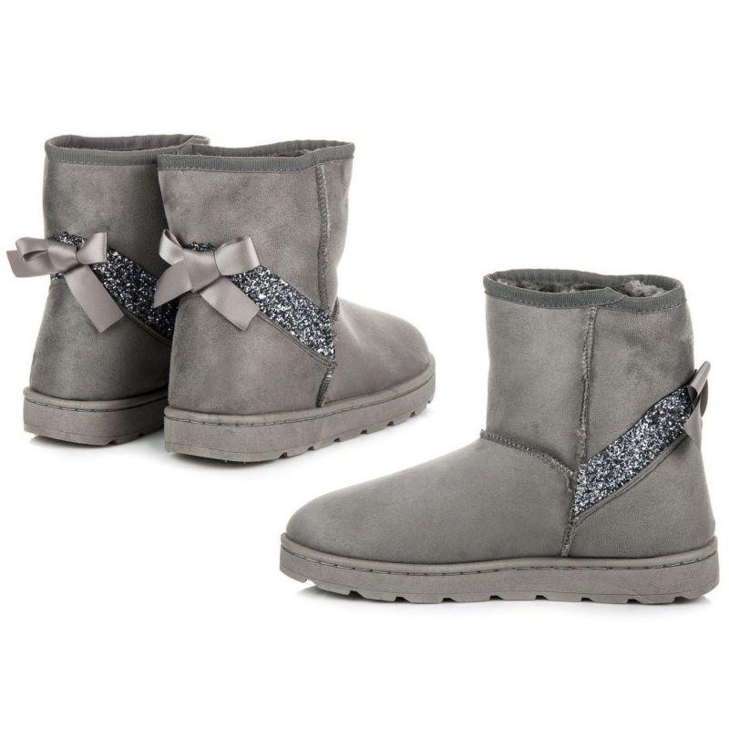 Zateplené šedo stříbrné zimní dámské boty s futrem
